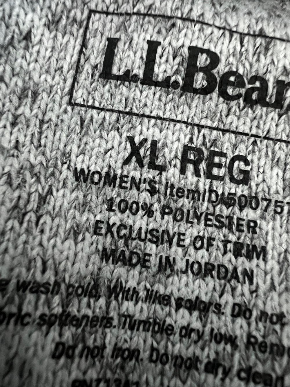 L.L. Bean Women’s Gray Pullover Sweater with Multicolor Mountain Pattern - Picture 12 of 13